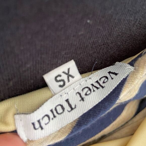 Velvet Torch Multi Color Striped Open Back Dress - Picture 10 of 11